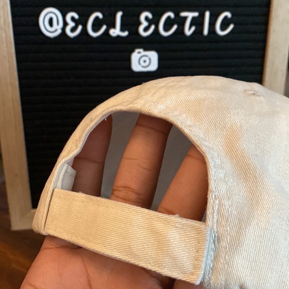 Balenciaga Political Campaign Destroyed Hat - Picture 6 of 9